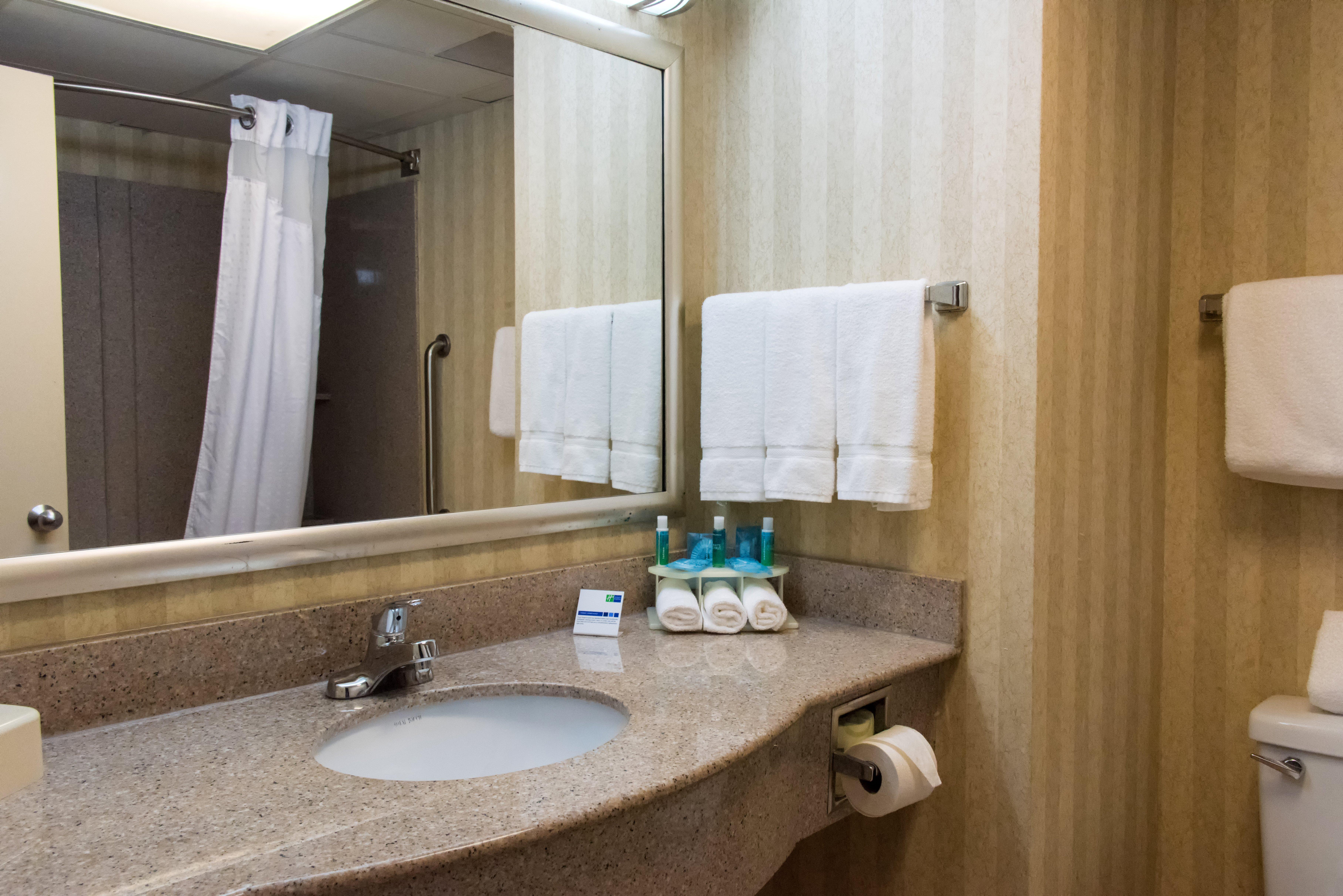 Holiday Inn Express Hotel & Suites Kinston By Ihg Luaran gambar