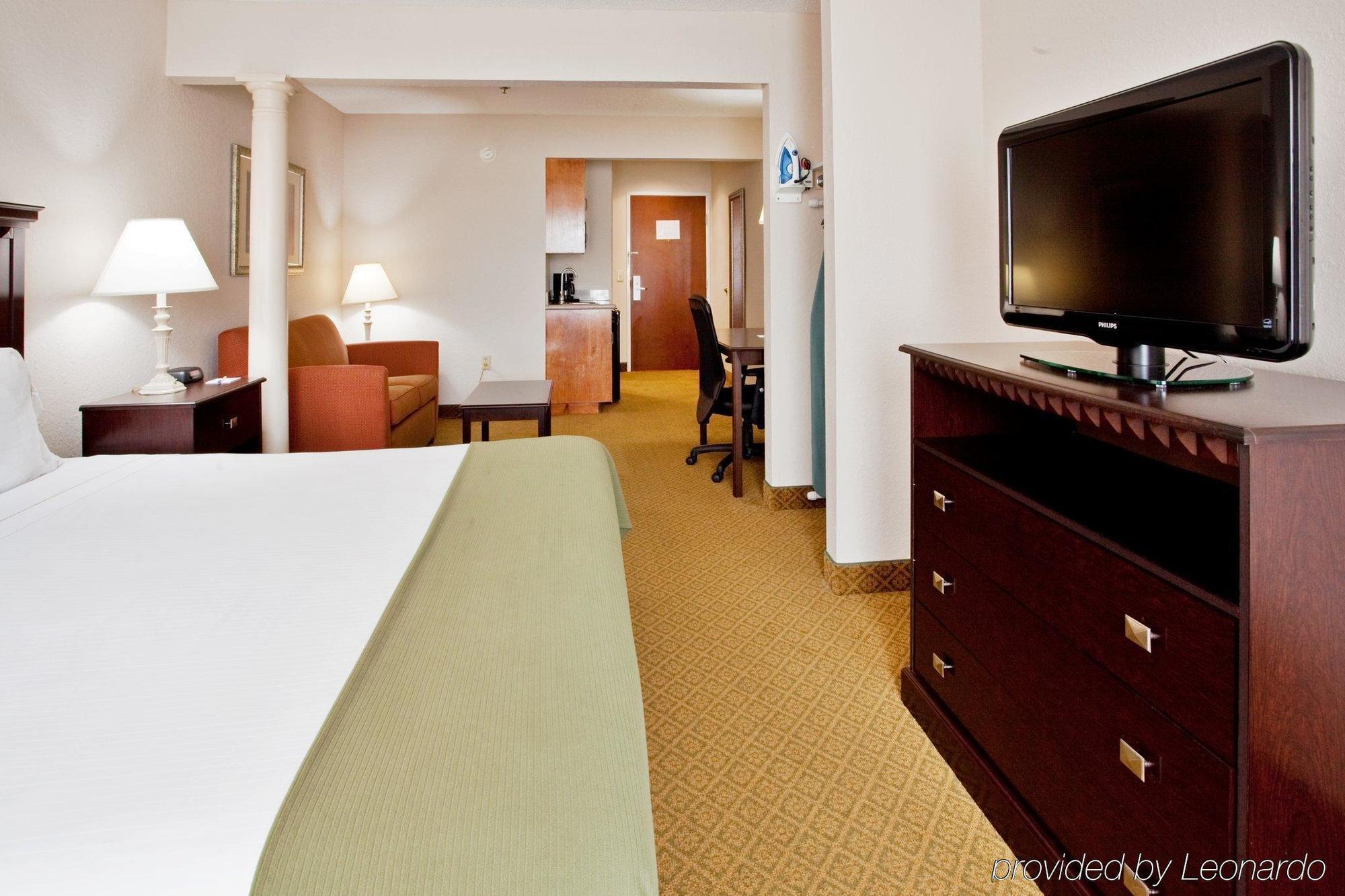 Holiday Inn Express Hotel & Suites Kinston By Ihg Bilik gambar